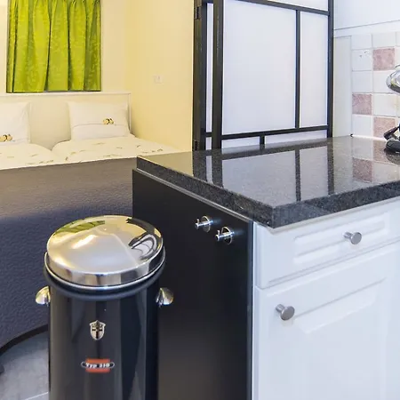 Hotel Midtown Triple 3*