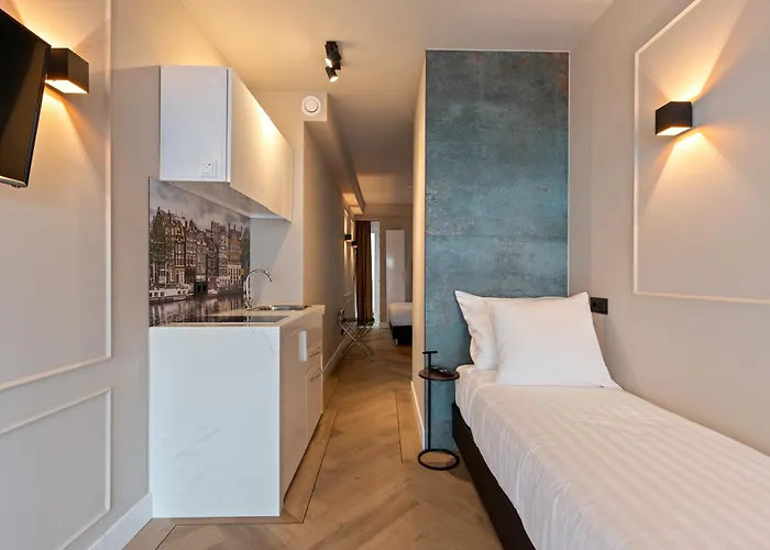 Hotell Midtown Triple